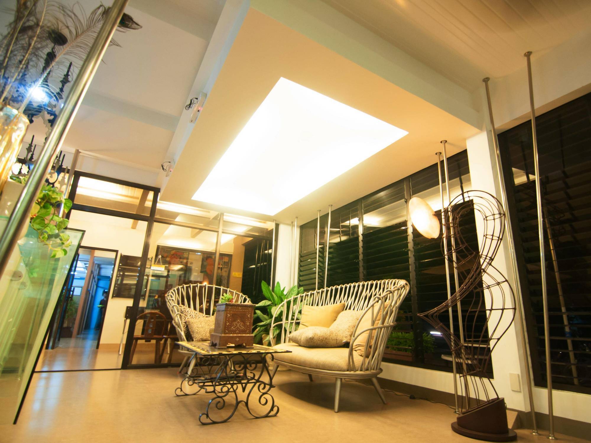 Avenue One Hotel Upper Digos Екстериор снимка